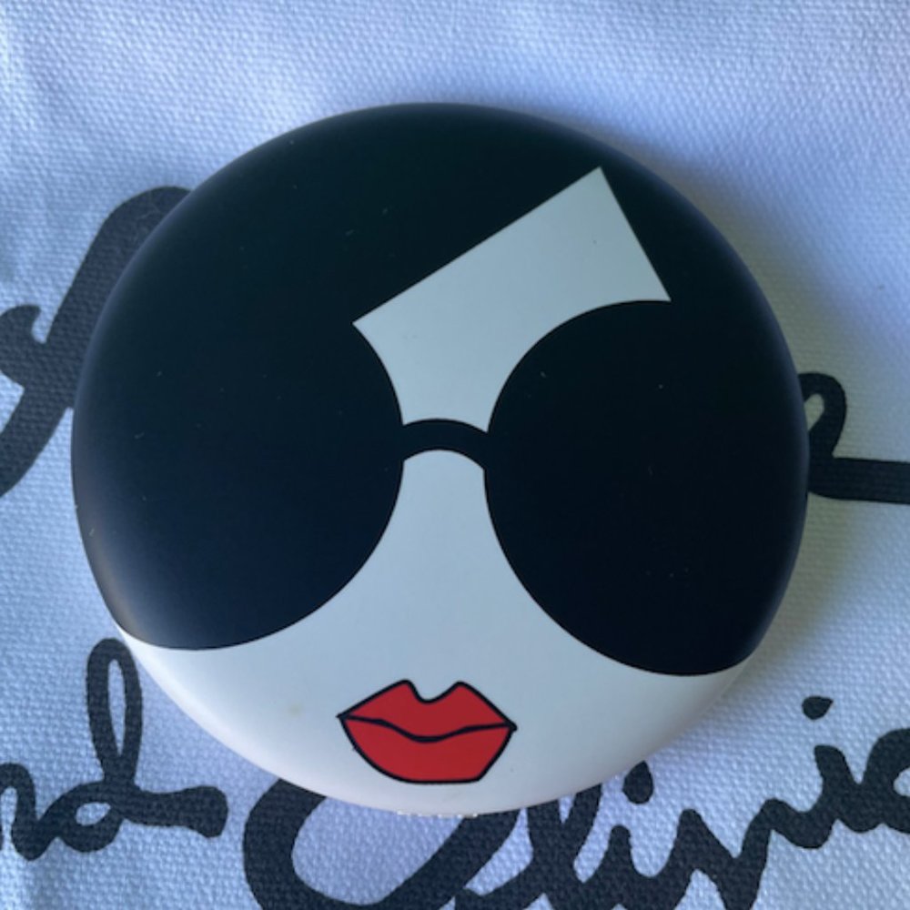 Alice + Olivia | LED Compact Mirror Brand New